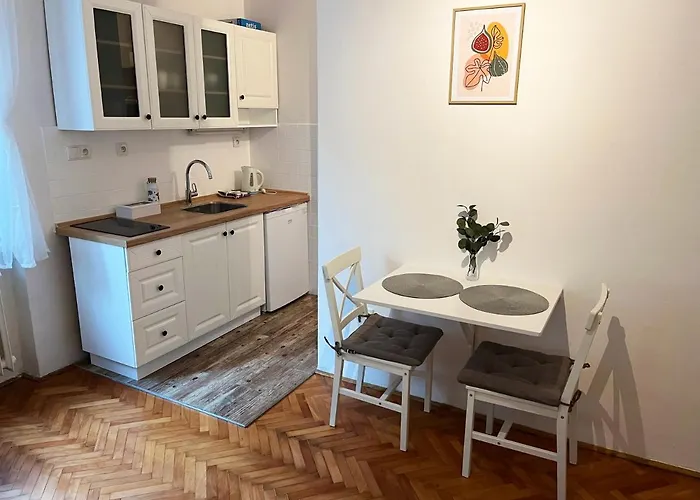 شقة Pod Vyhlidkou Nové Město nad Metují